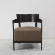 Chaise en bois massif en bois en bois avec siège en tissu souple